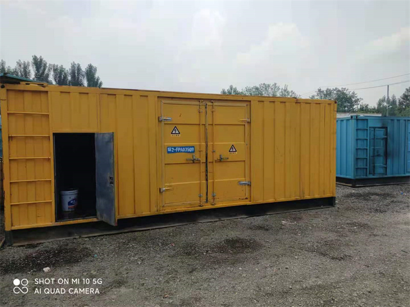 江源200KW柴油发电机组需要配备什么型号的电缆线？