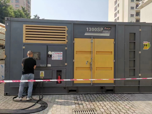 江源500KW发电机组冬季应该配多大的启动电瓶?